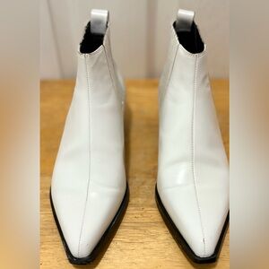 Rag and Bone New York Westin White Leather Ankle  Bootie Sz 6.5 (37)